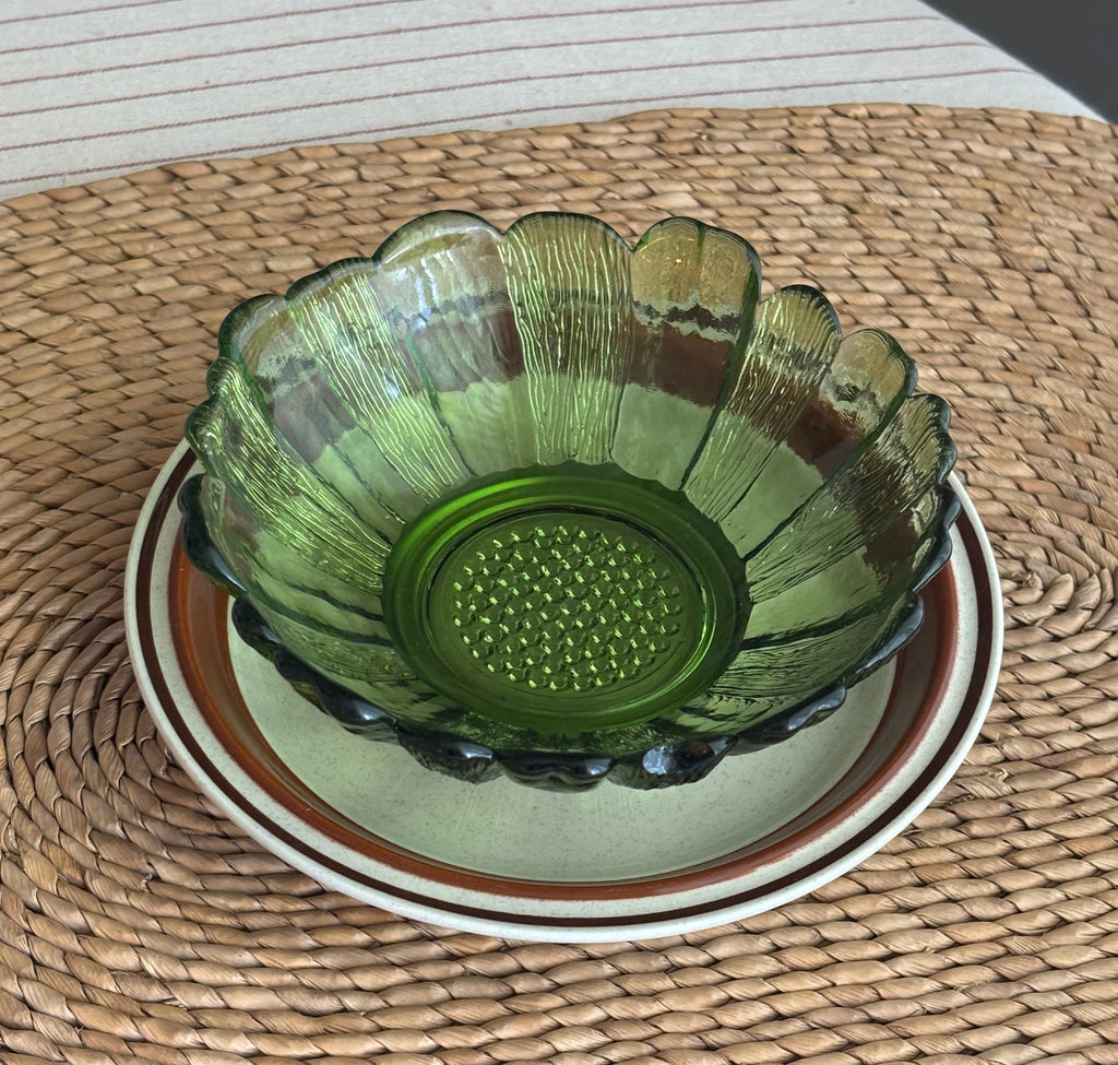 Vintage Anchor Hocking Avocado Green Sunflower Bowl